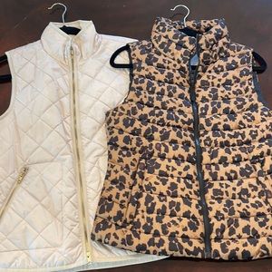 Gap leopard Upcycled Puffer Vest small NEW w tags